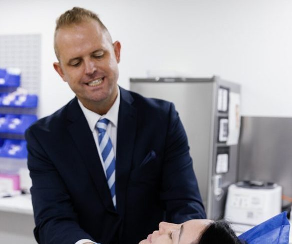 Dr Mark Chernoff skin health treatments and general practitioner