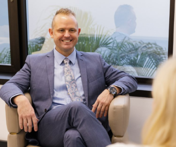 Dr Mark Chernoff in the Spring Hill office